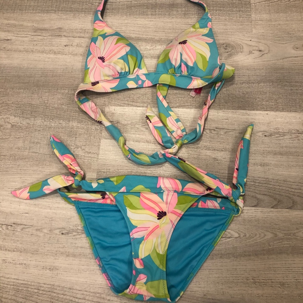 Victoria Secret Halter Tie Swimsuit S/XS